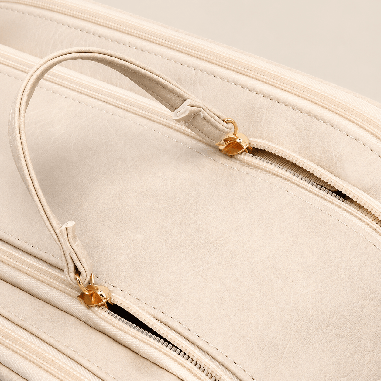 The Women's Travel Wash Bag